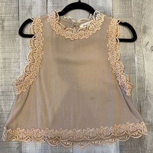 Elegant Lace Trim Sleeveless Top
